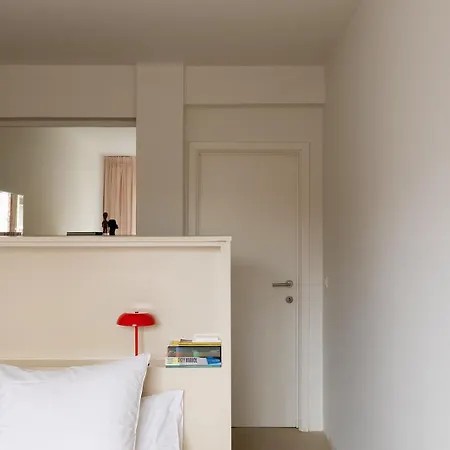 Zonnig & Funky Vlakbij Het